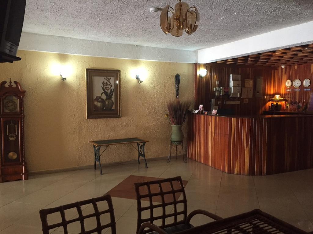Hotel De Texas Kumasi Esterno foto