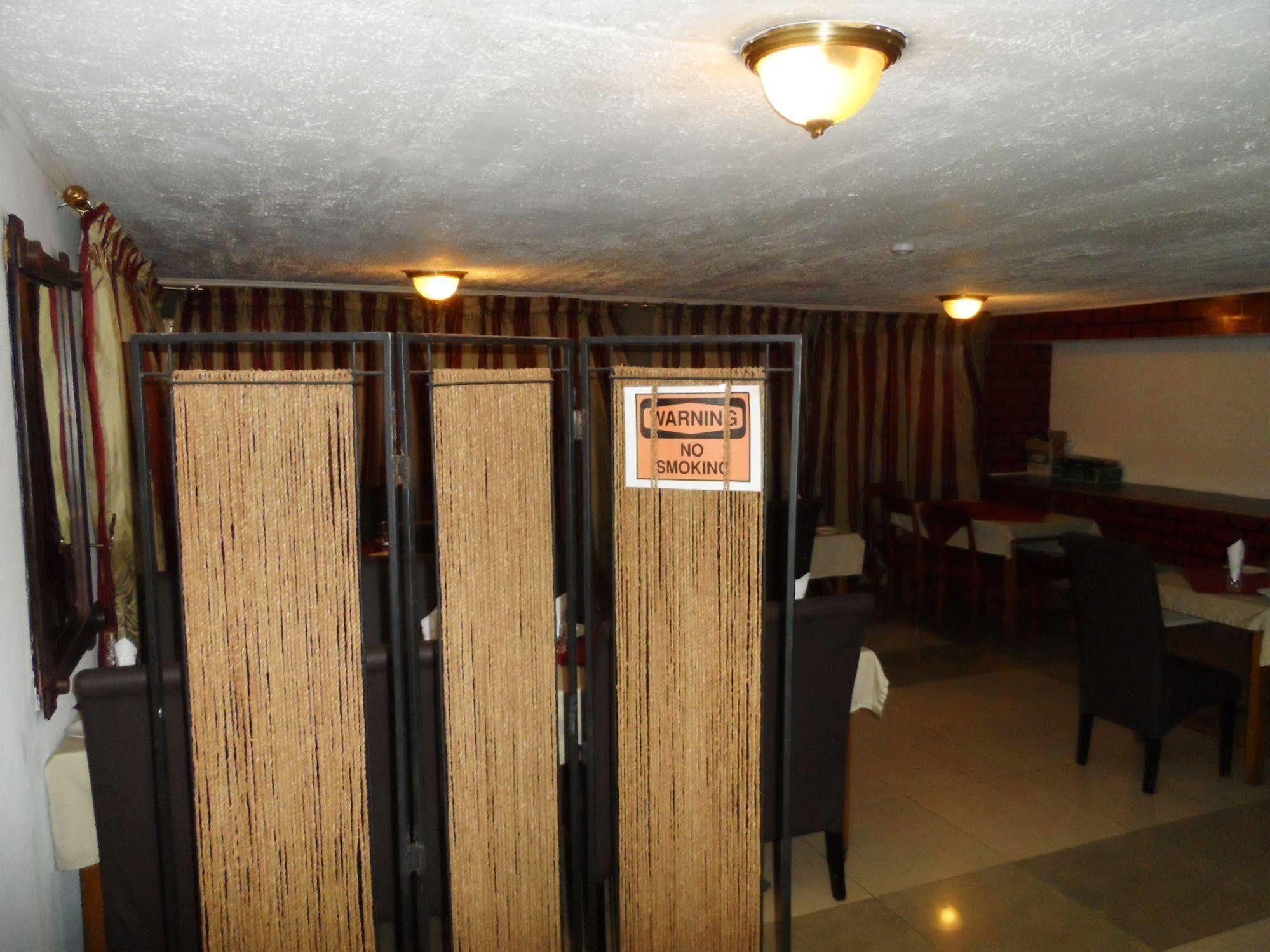 Hotel De Texas Kumasi Esterno foto